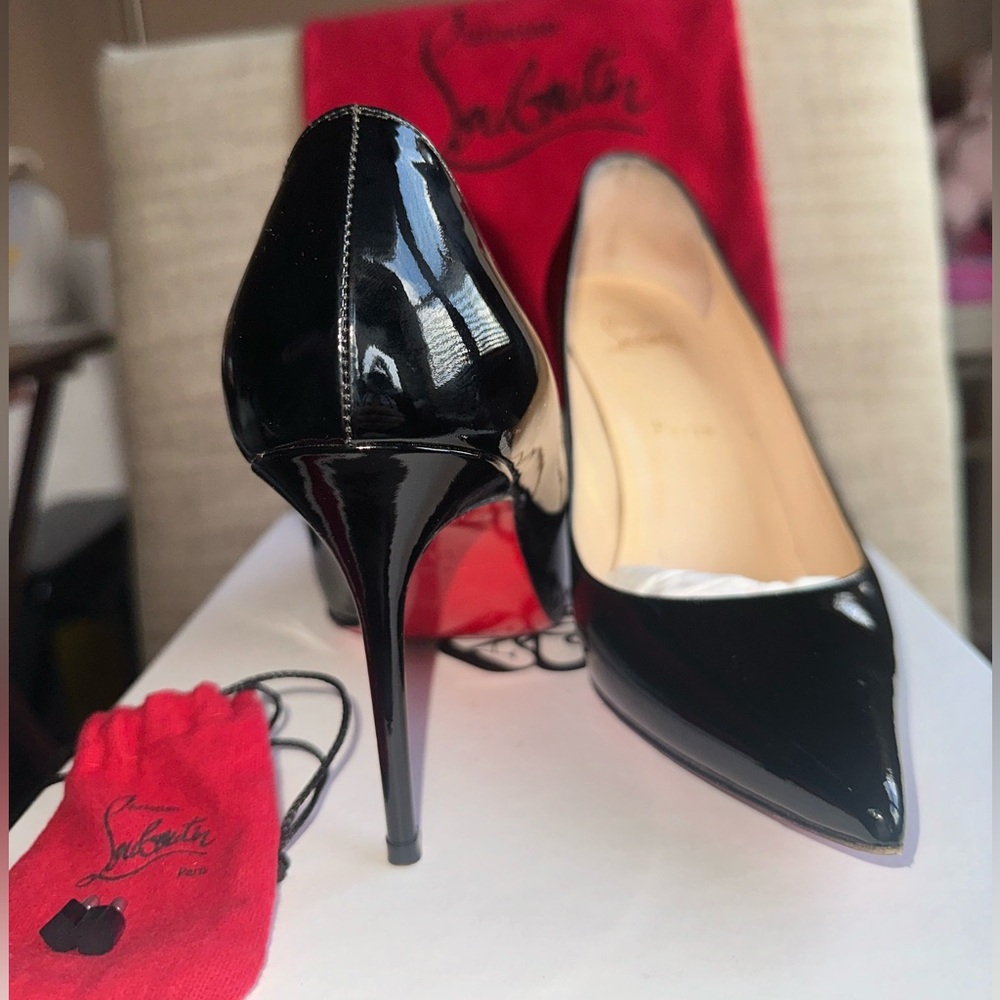 CHRISTIAN LOUBOUTIN 85mm Kate Pump